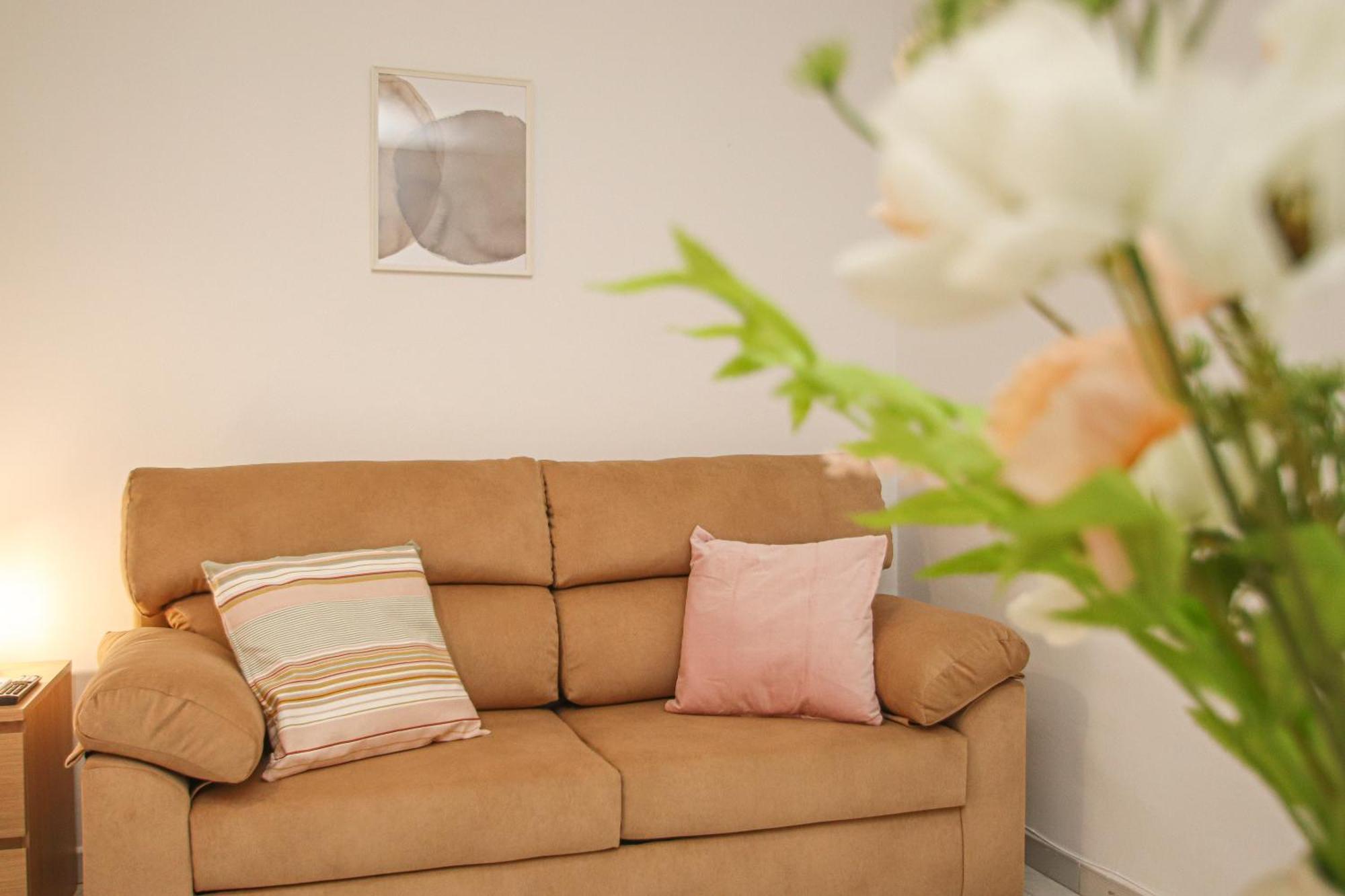 Wonderful Studio 15M Walk To Giralda And Feria Sevilha Exterior foto